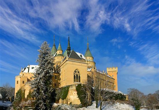 Pohádkový advent na zámku Bojnice - Slovensko